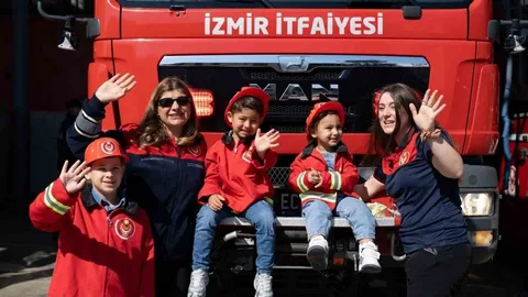 Alevlere koşan süper anneler