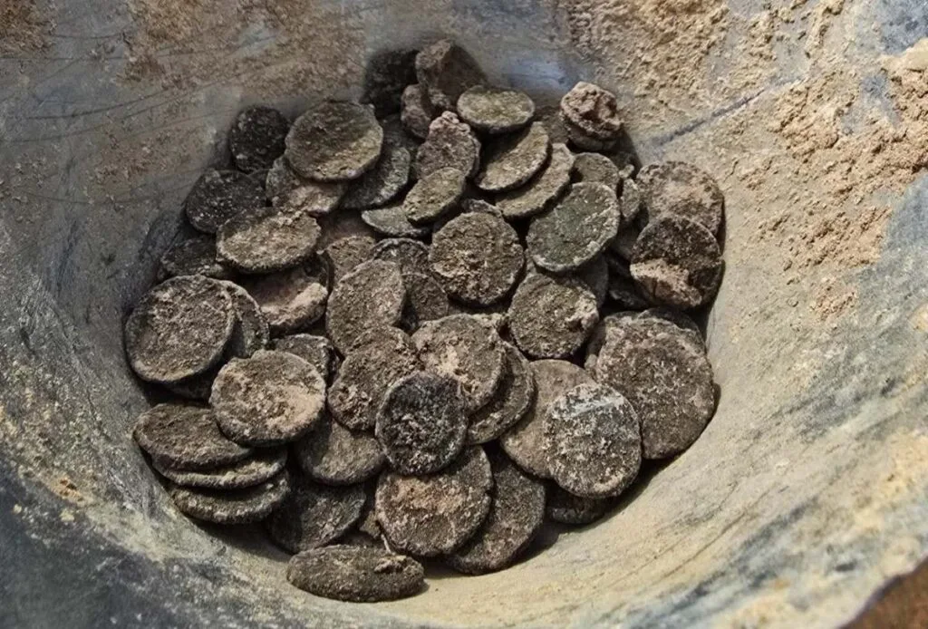 Hırvatistan’da Bulunan 302 Roma Sikkesi