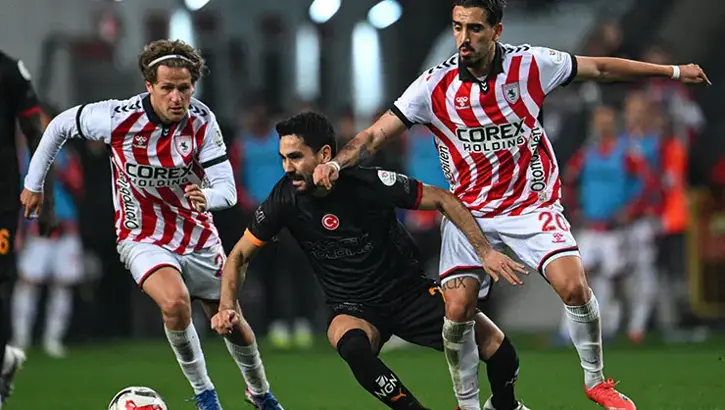 Galatasaray şampiyonluk maçında dağıldı!.. Samsunspor’a 4-1 mağlup oldu