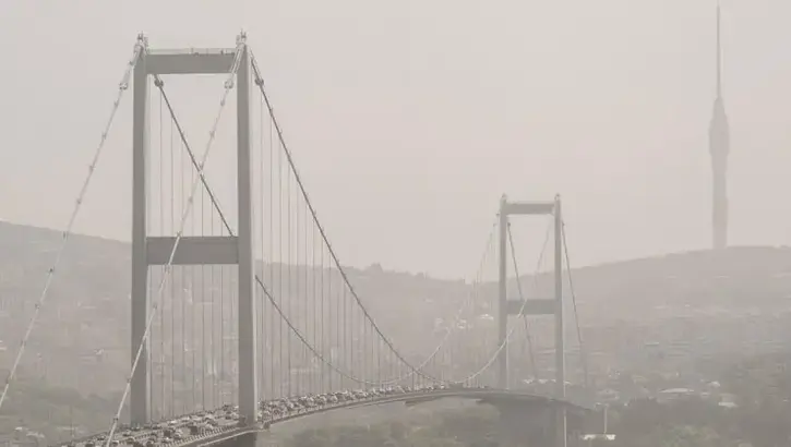 Astım, KOAH ve alerji hastaları dikkat!.. Etkisi günlerce sürecek Sahra çöl tozları uyarısı var