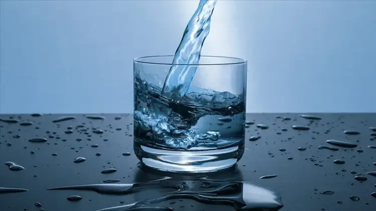 Günde kaç litre su içmek sağlıklı? Meğer herkes aynı hataya düşüyormuş
