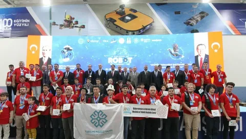 MEB Robot Yarışması’nda Yerel Lezzetler Tanıtıldı