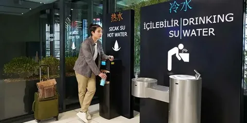 Havalimanlarında yolcu konforunu artırmak amacıyla önemli bir sosyal adım: ücretsiz su sebilleri..