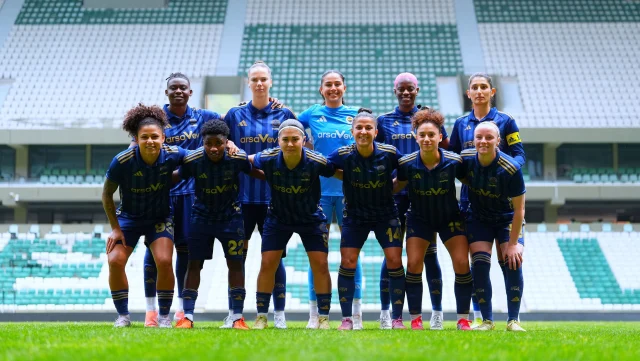 Şampiyon Fenerbahçe Kadın Futbolunda Tarih Yazdı