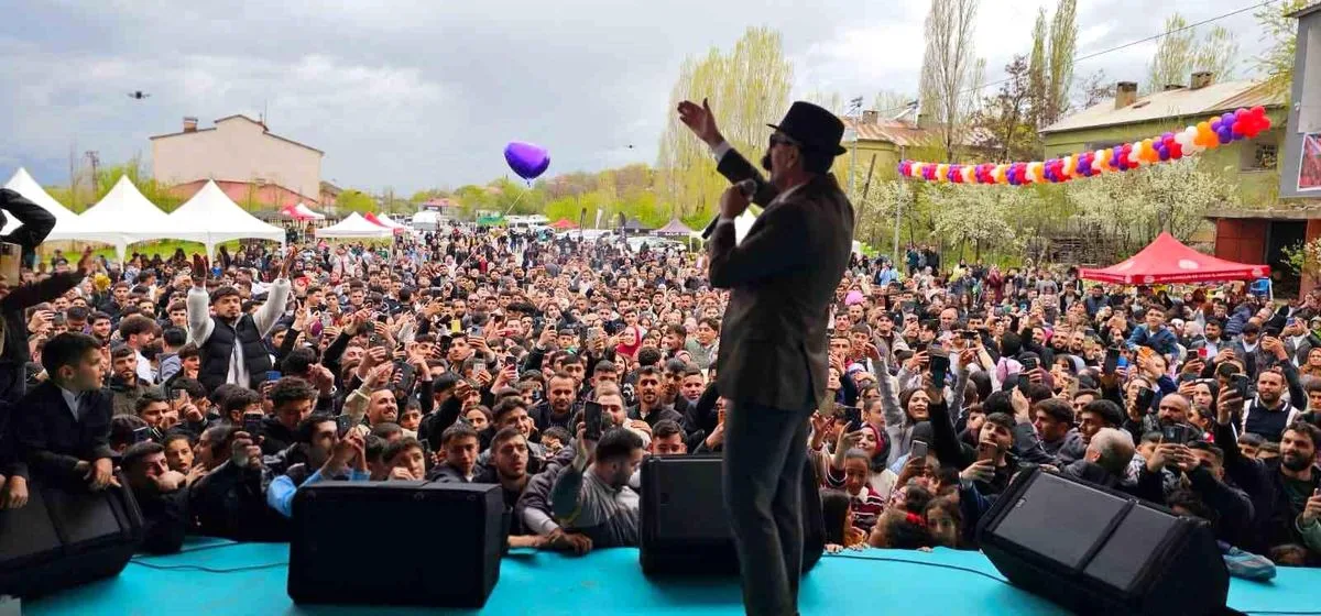 Muş’ta 8. Lale Festivali coşkuyla kutlandı