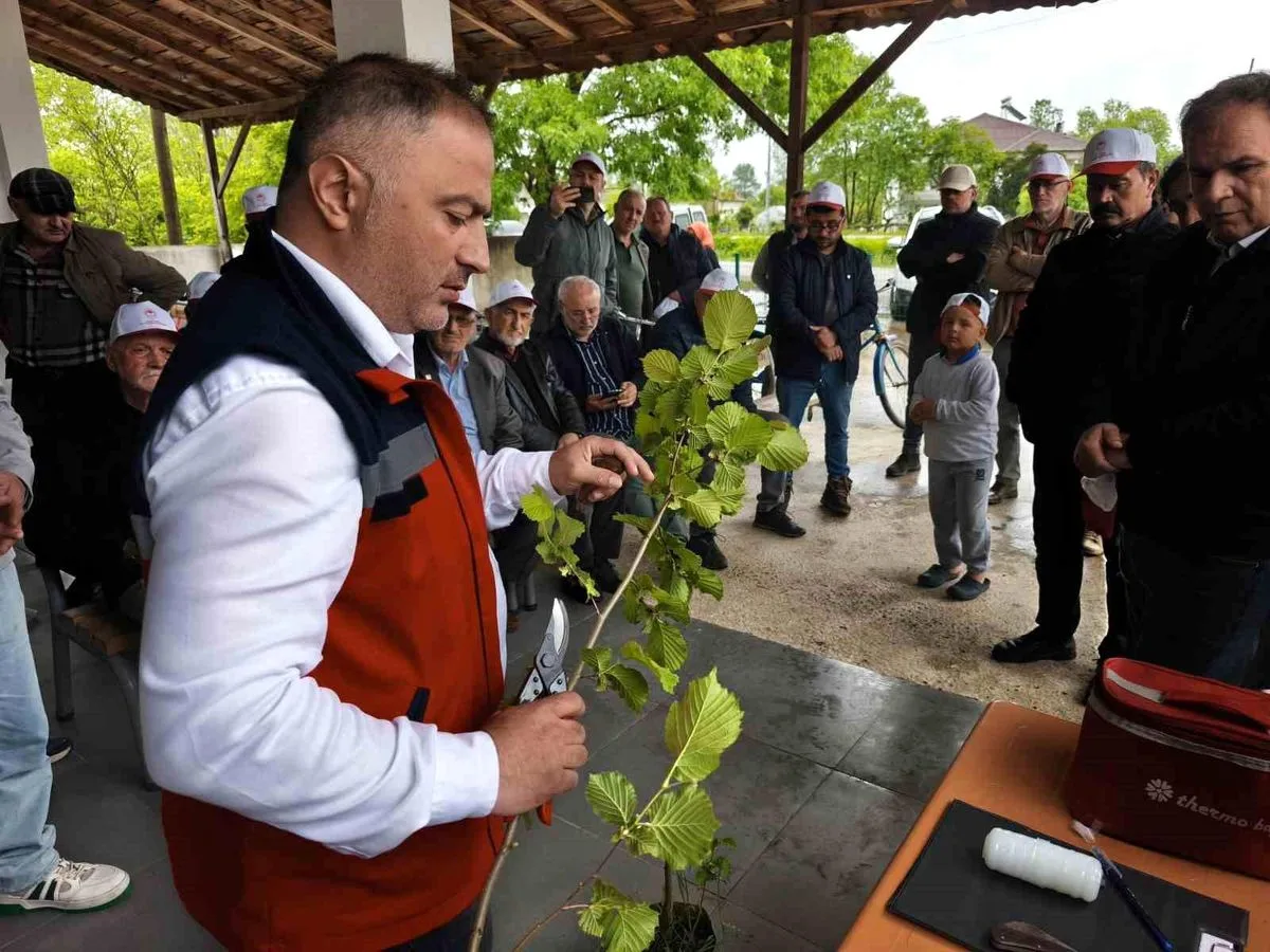 Meyve Ağaçları ve Fındıkta Aşılama Kursu Tamamlandı