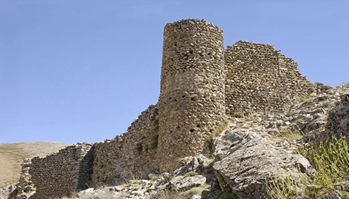 Muş’un En Önemli Tarihi Değerlerinden Haspet Kalesi