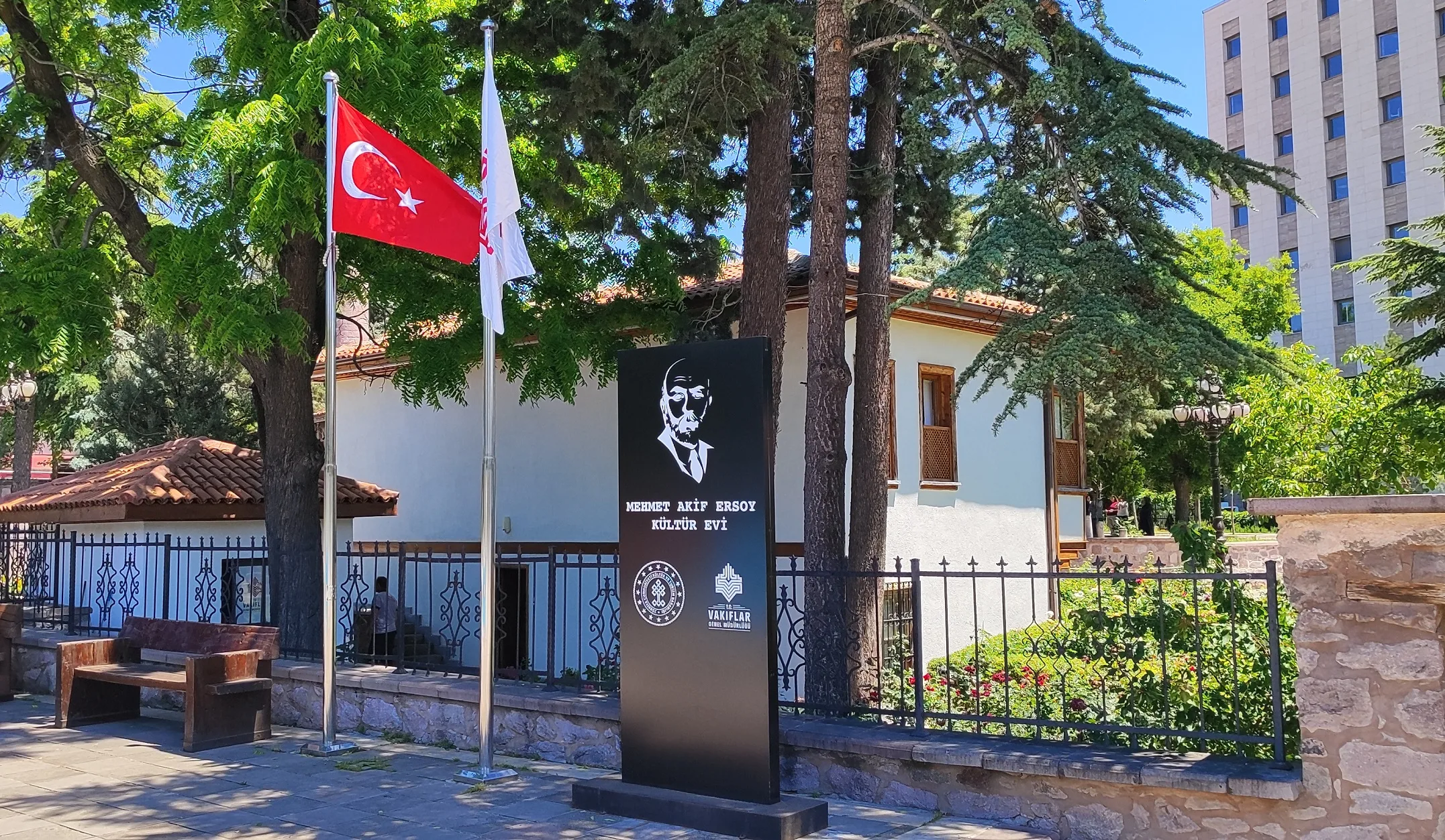 İstiklal Marşı Bu Evde Yazıldı