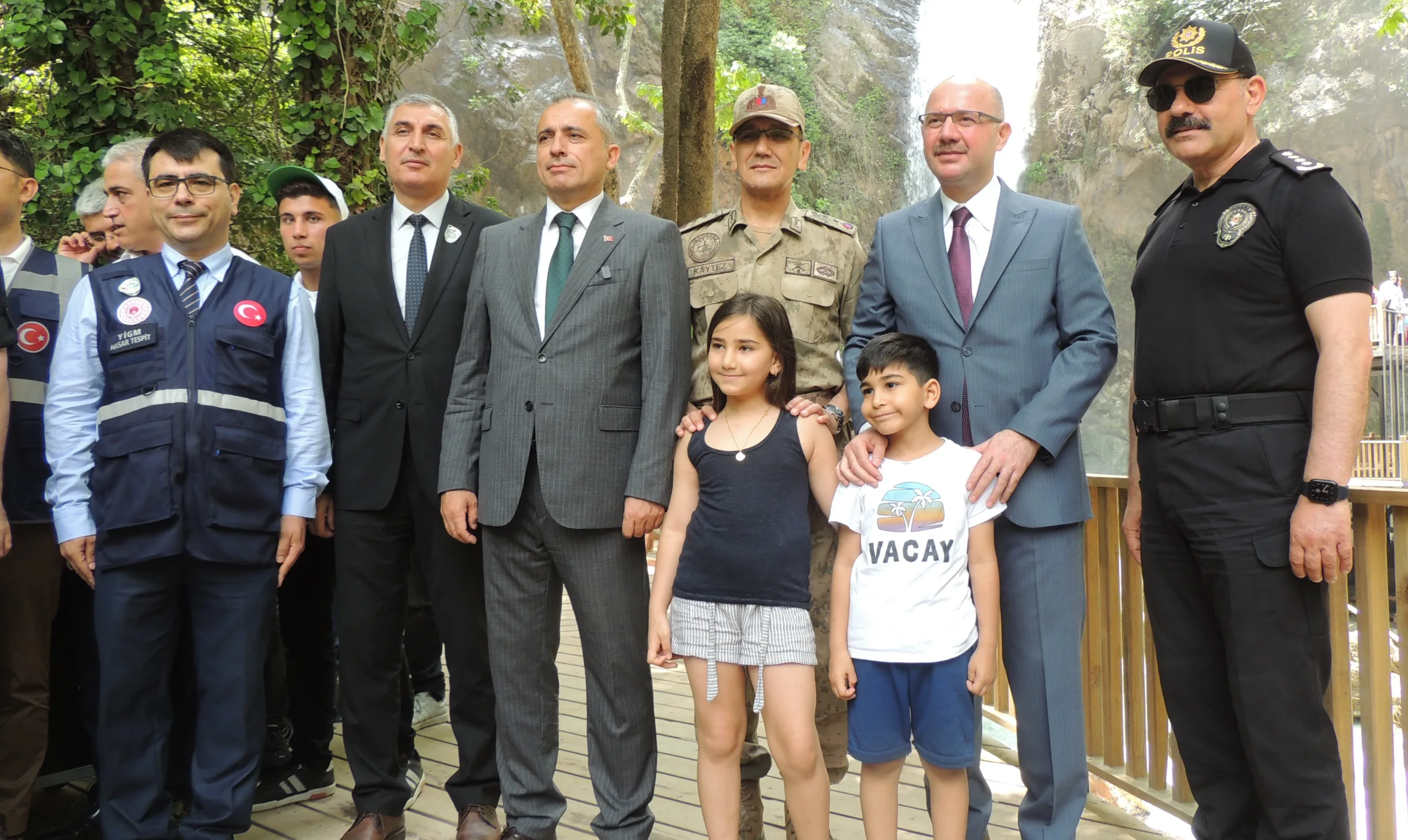 Osmaniye’de Çevre Haftası Coşkuyla Kutlandı: Karaçay Saklı Şelalesi Kapılarını Dünyaya Açtı!