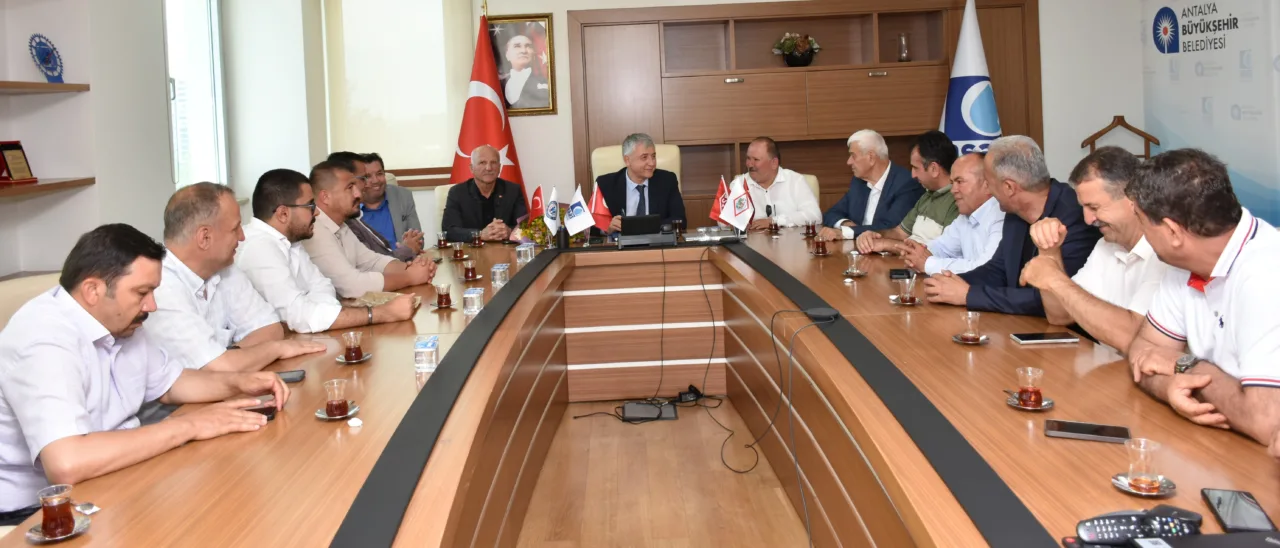 “İnsanı Yaşat ki Devlet Yaşasın” Anlayışı, Rehberimiz Olursa İnsanımız ve Devletimiz Ebediyen Yaşayacaktır