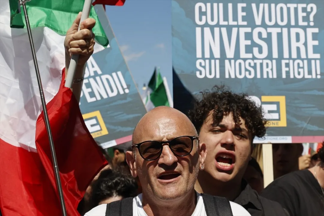 Roma’da Aşırı Sağ Gösteriler ve Protestolar