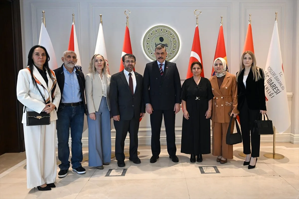 Bakan Çiftçi’den Güvenli Sokaklar Toplantısı