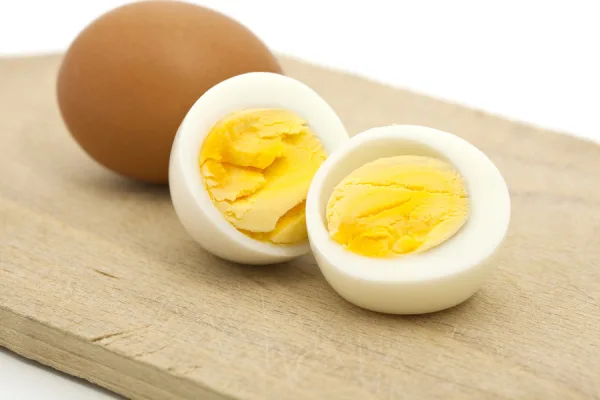 Yumurta Haşlanırken Neden Renk Değiştirir?
