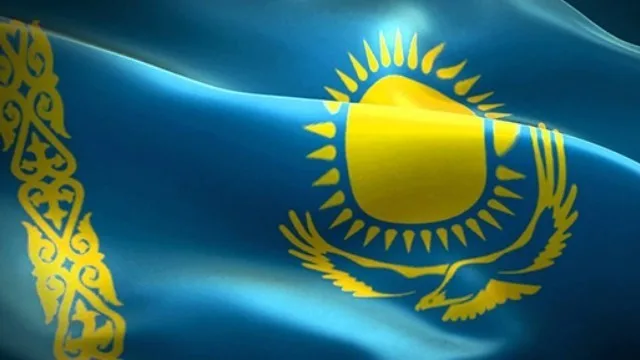 Kazakistan’da “Devlet Sembolleri Günü” Törenlerle, Devlet Sembolleri Bayramı Olarak Kutlanıyor