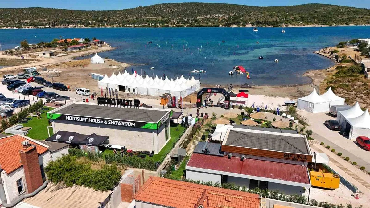 Motosurf Şampiyonası Çeşme’de Başladı