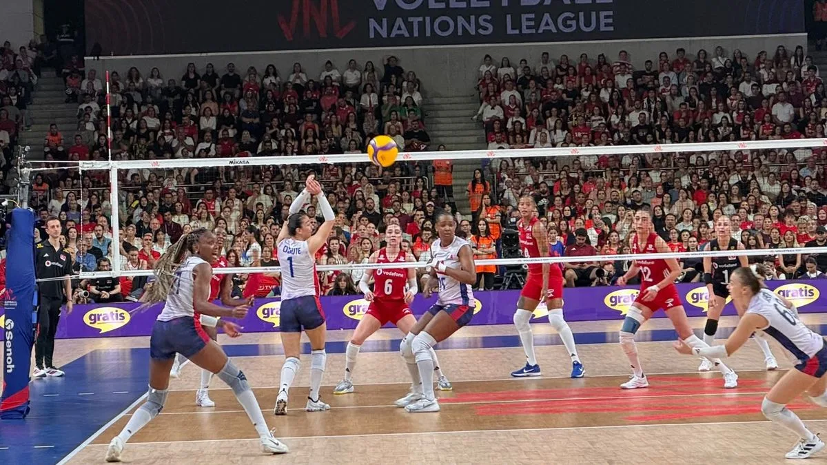 Filenin Sultanları, Fransa’yı 3-0 Yendi