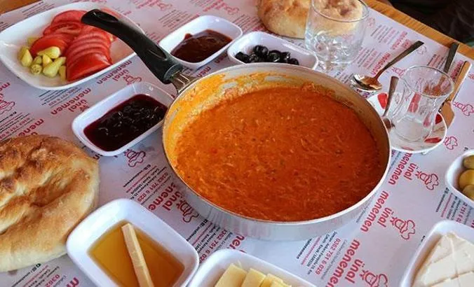 Samsun’un Efsane Lezzeti Çakallı Menemeninin Püf Noktaları