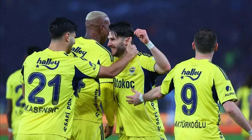 Fenerbahçe’nin yeni sezon hazırlık kampı ve maç programı belli oldu