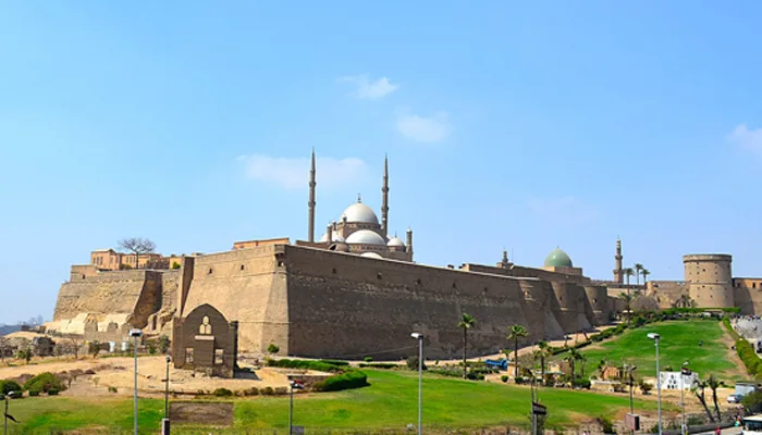 Mısır’ın En Dikkat Çekici Yapılarından Kahire Kalesi