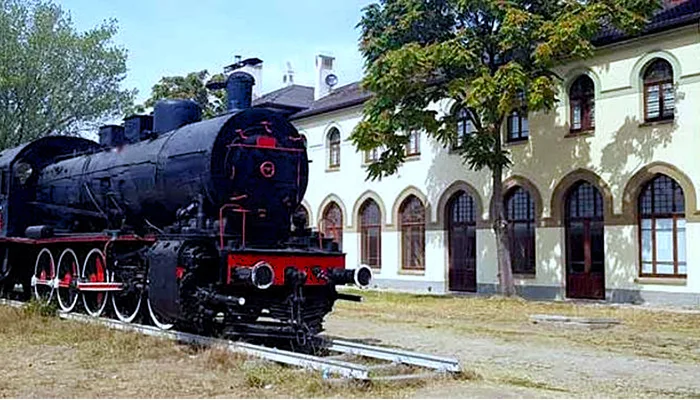 Uzun Yıllar Edirne’nin Avrupa İle Bağlantısını Sağlayan Karaağaç Tren İstasyonu