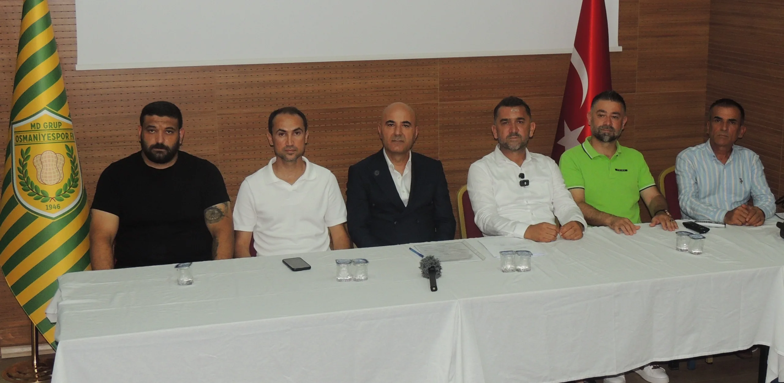 Osmaniyespor Başkan Mesut Demir ile Devam Ediyor