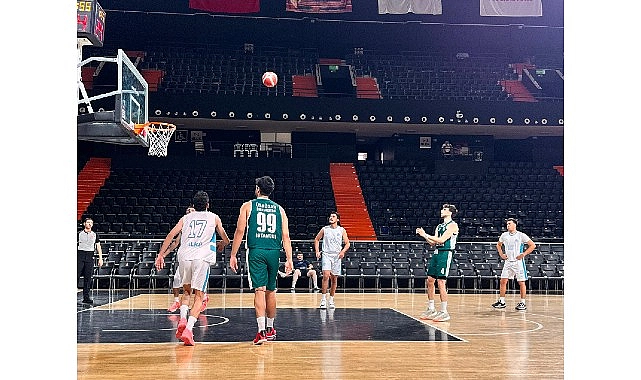 Üsküdar Üniversitesi basketbolda ikinci kez Türkiye şampiyonu!