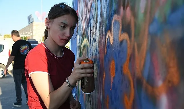 Binlerce genç Gençlik ve Graffiti Festivali’nde buluştu