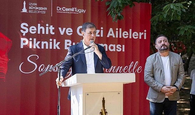 Başkan Tugay, şehit aileleri ve gazilerle buluştu “Ne yaparsak yapalım hakkınız ödenmez”