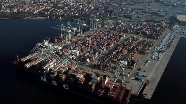 Kocaeli, yılın ilk yarısında deniz yolu araç taşımacılığındaki liderliğini sürdürdü
