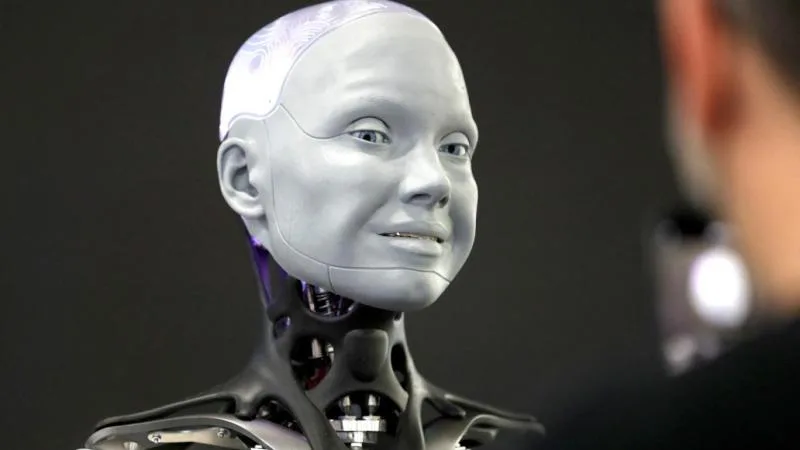 İnsansı robotlar “robot okullarında” gerçek iş yaşamına hazırlanıyor
