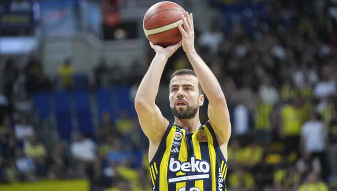Melih Mahmutoğlu 1 yıl daha Fenerbahçe’de
