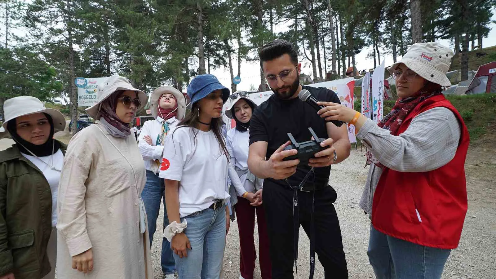 Pusula Maraş Kampı’nda gençler yeni medya ve fotoğrafçılığı öğrendi
