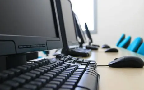 Uzmanı uyardı: “Uzun süre klavye ve mouse ile çalışanlarda görülüyor”
