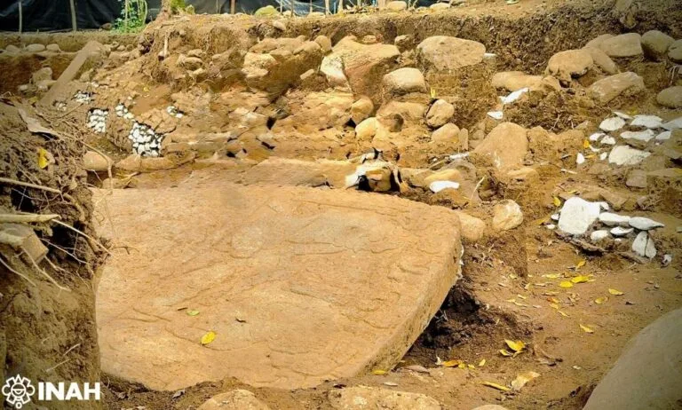 1.400 Yıllık Veracruz Monoliti, Bölgede Daha Önce Görülmemiş Nadir Bir Ritüel Sahnesini Ortaya Çıkardı