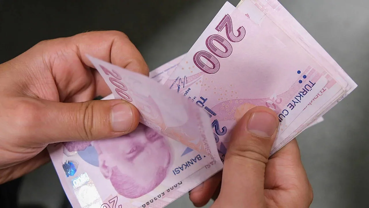 Bankalardan beklenmedik hamle: ATM’den para çekmede o dönem sona erdi