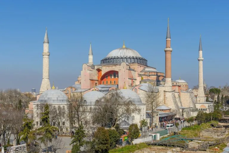Ayasofya’nın İçinde Gizli 1.000 Yıllık Viking Rünleri