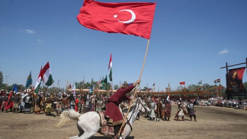 Macaristan’da Büyük Hun-Türk Kurultayı