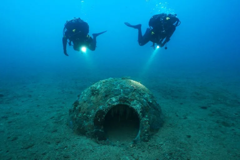 İtalya’nın Elba Adası Açıklarında Büyük Bir Roma Doliumu ve Olası Bir Gemi Enkazı Keşfedildi