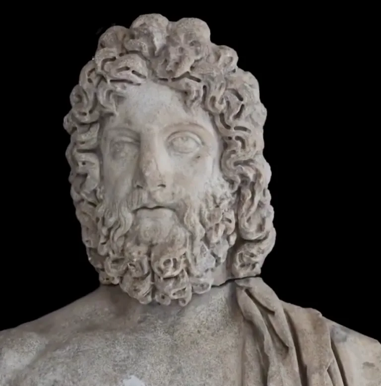 Türkiye’deki Aspendos Antik Kenti’nde Şifa Tanrısı Asklepios’un 1.800 Yıllık Heykeli Keşfedildi