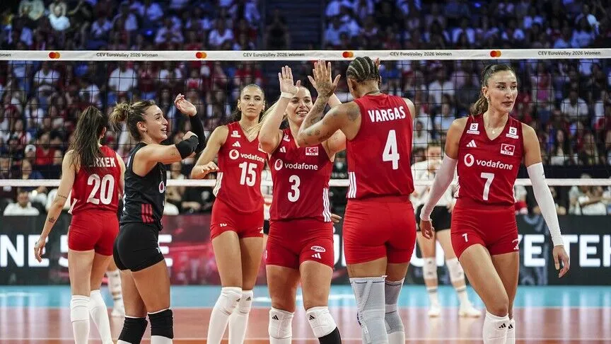 A Milli Kadın Voleybol Takımı, Macaristan’ı yendi