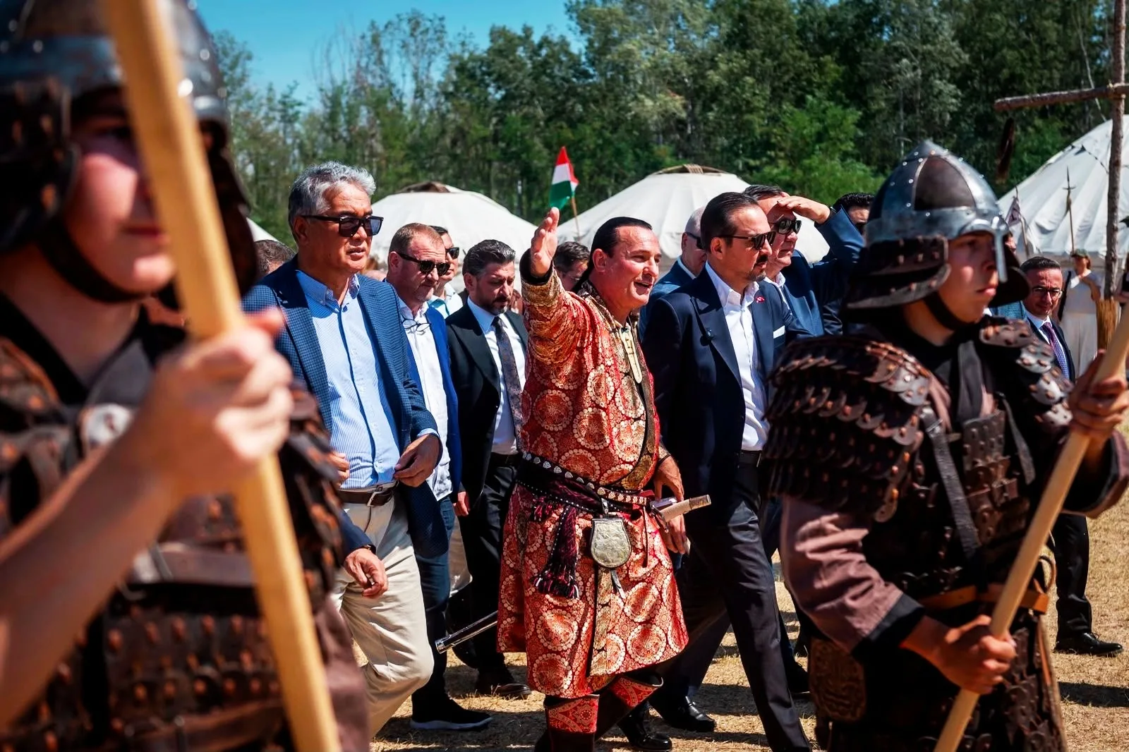 IX. Büyük Hun-Türk Kurultayı Macaristan’da Görkemli Bir Törenle Açıldı