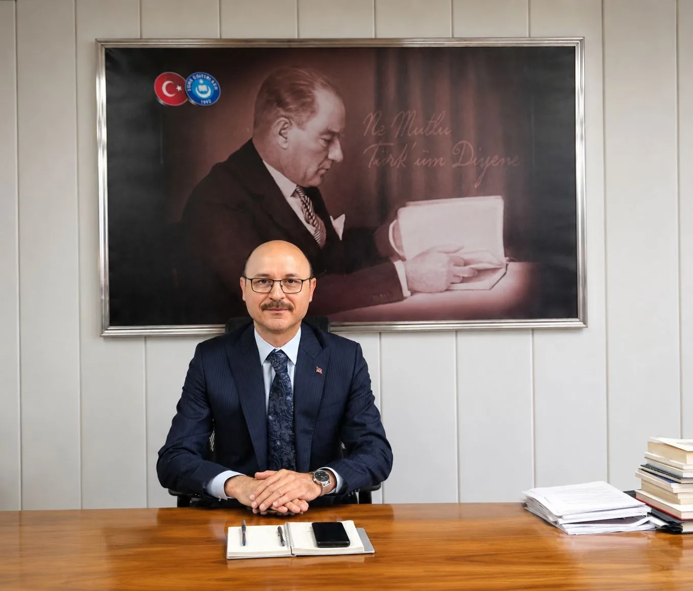 Yeni Eğitim-Öğretim Yılı, “Öğretmenimi ve Okulumu Seviyorum” Temasıyla Başlatılsın!
