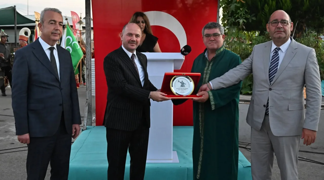 Ahilik; “Dürüstlük, Cömertliktir, Dayanışma ve Paylaşmadır.”
