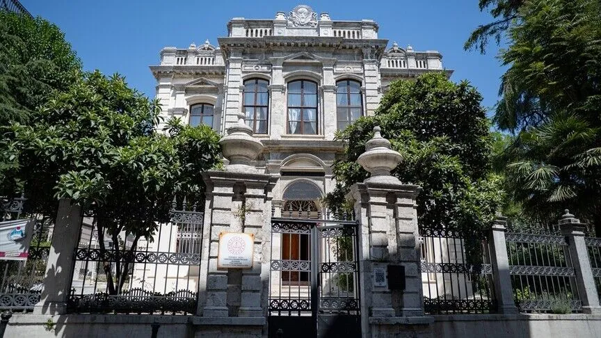 Fatih’teki 152 yıllık okul Türk sanatlarının geleceğine ışık tutuyor