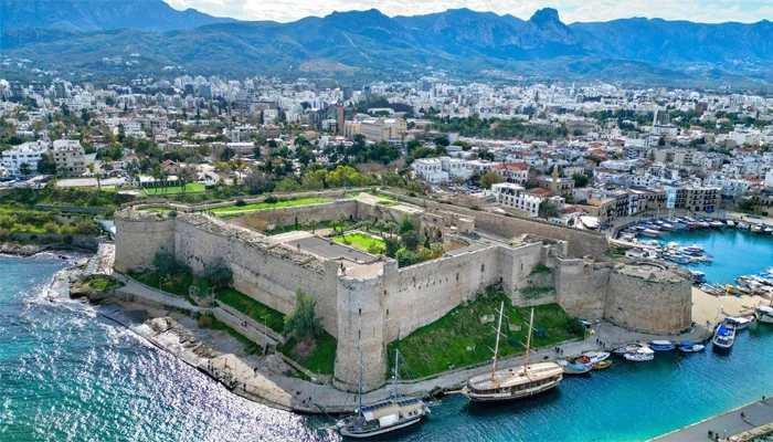 Kıbrıs’ın İncisi Girne Kalesi