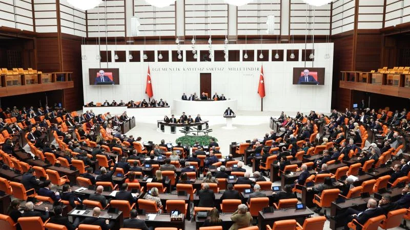 Yeni yasama yılı bugün başlıyor
