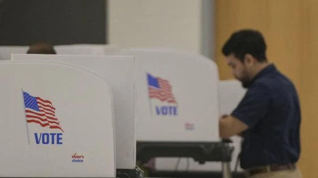 ABD’de Demokratlar ara seçimleri kazanmaları halinde Trump yönetimini soruşturmayı planlıyor