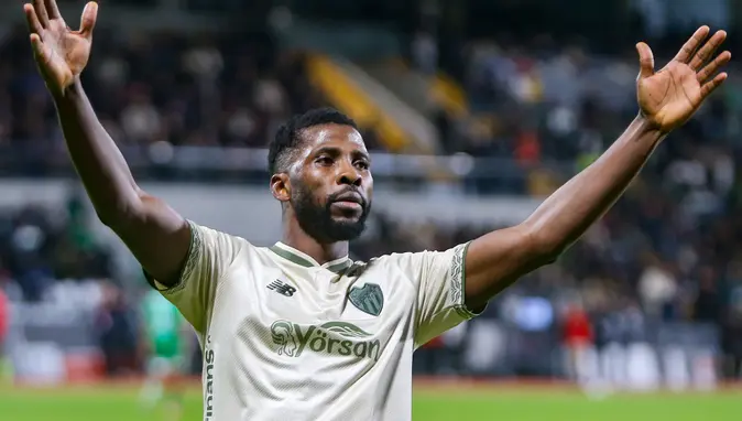 Iheanacho’dan tarihi başarı