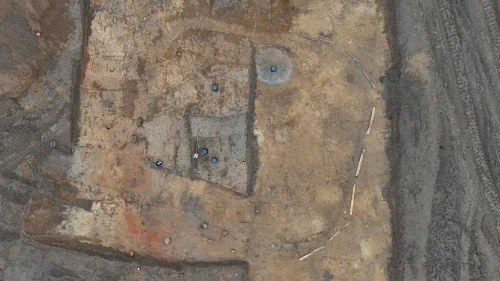 Efsanevi Kral Hinz’in Mezarı