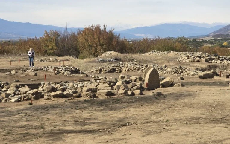 2.500 Yıllık Trakya Tapınağında Gizemli Bronz Mekanizma Keşfedildi